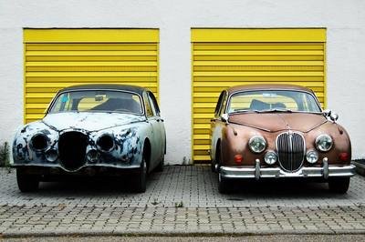 HRMS vs HRIS difference - cars HRMS vs HRIS difference - cars