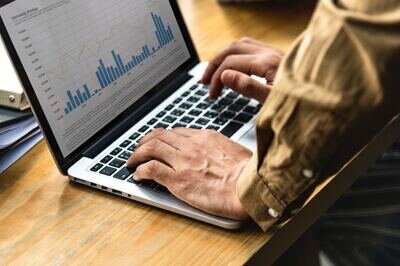 measuring hr metrics roi